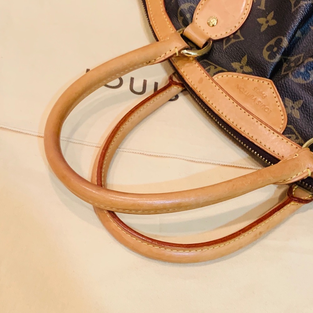 Louis Vuitton Monogram Tivoli PM Tote - Picture 5 of 10